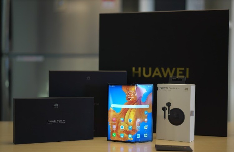 Huawei Mate Xs hantar ke rumah